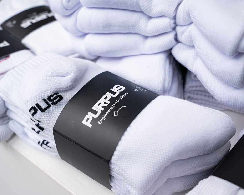 PURPUS PREVAIL Socks
